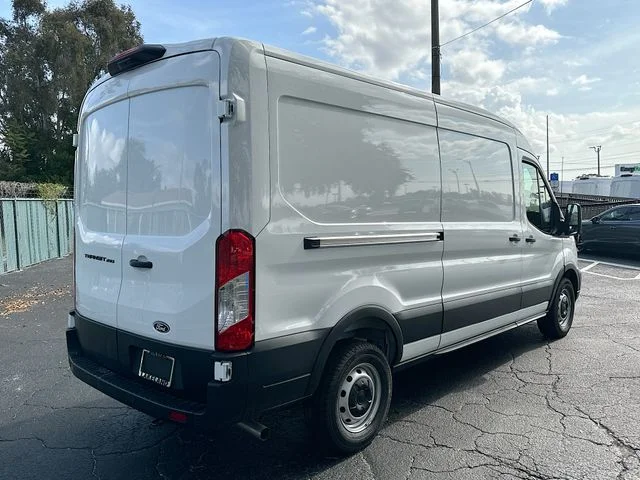 New 2026 White Ford Base image 3