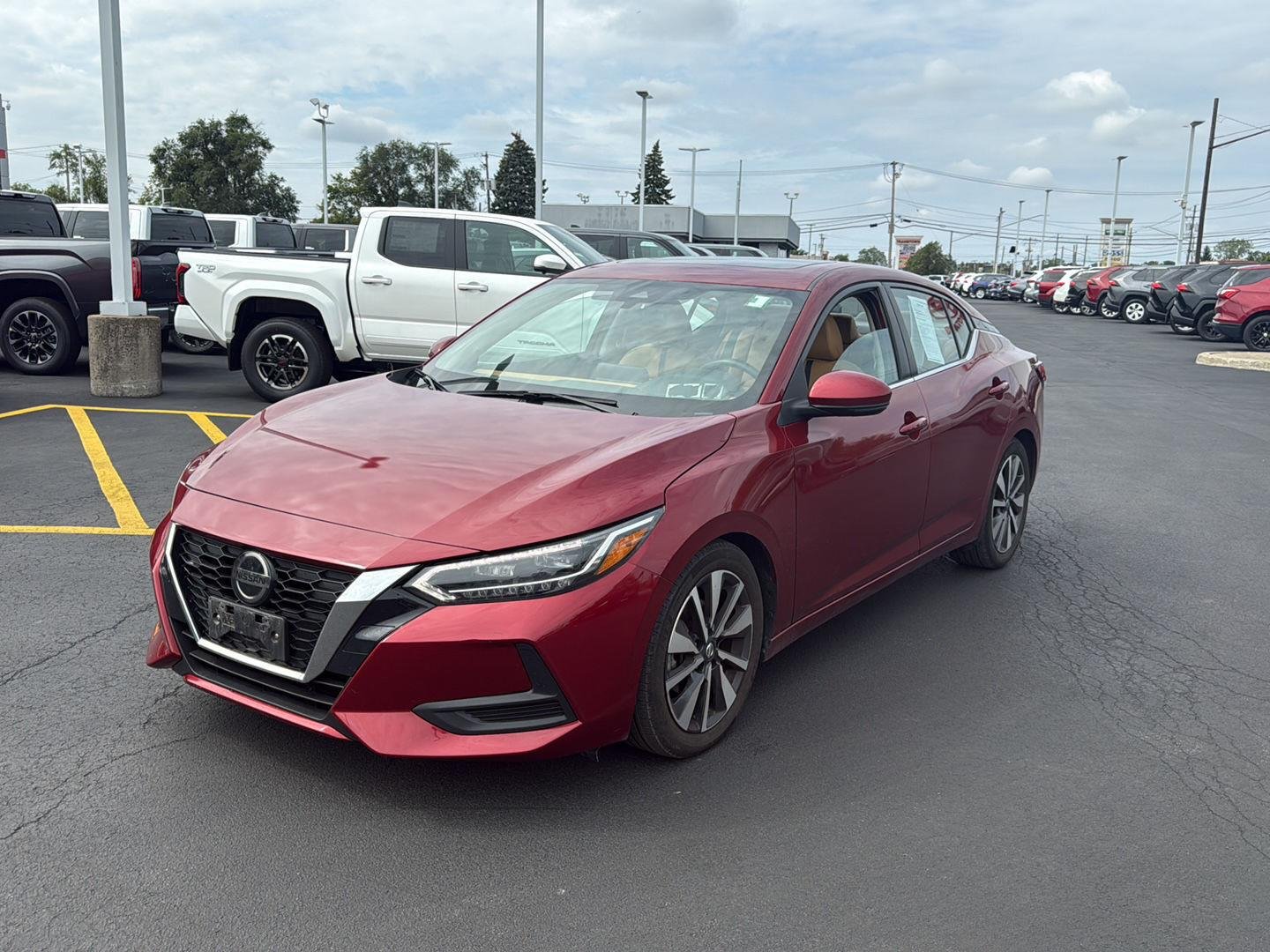 Used 2020 Scarlet Ember Tintcoat Nissan SV image 7