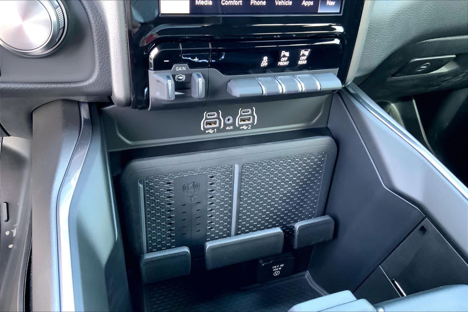 New 2026 Forged Blue Metallic Exterior Paint RAM Laramie image 16