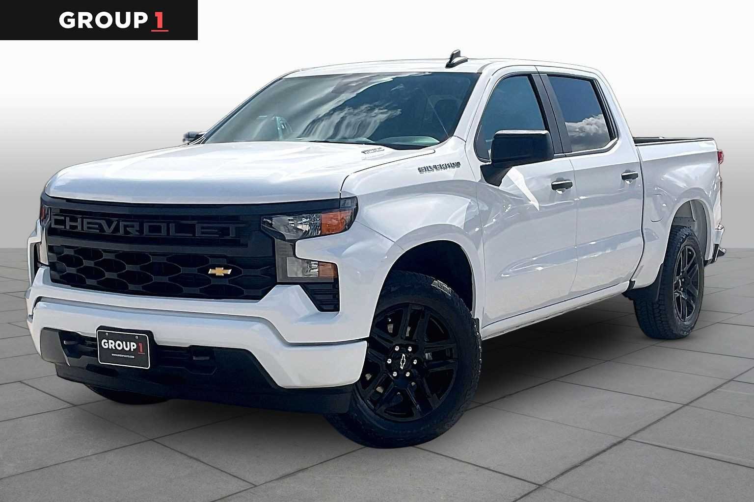 2025 Chevrolet Silverado 1500 Custom