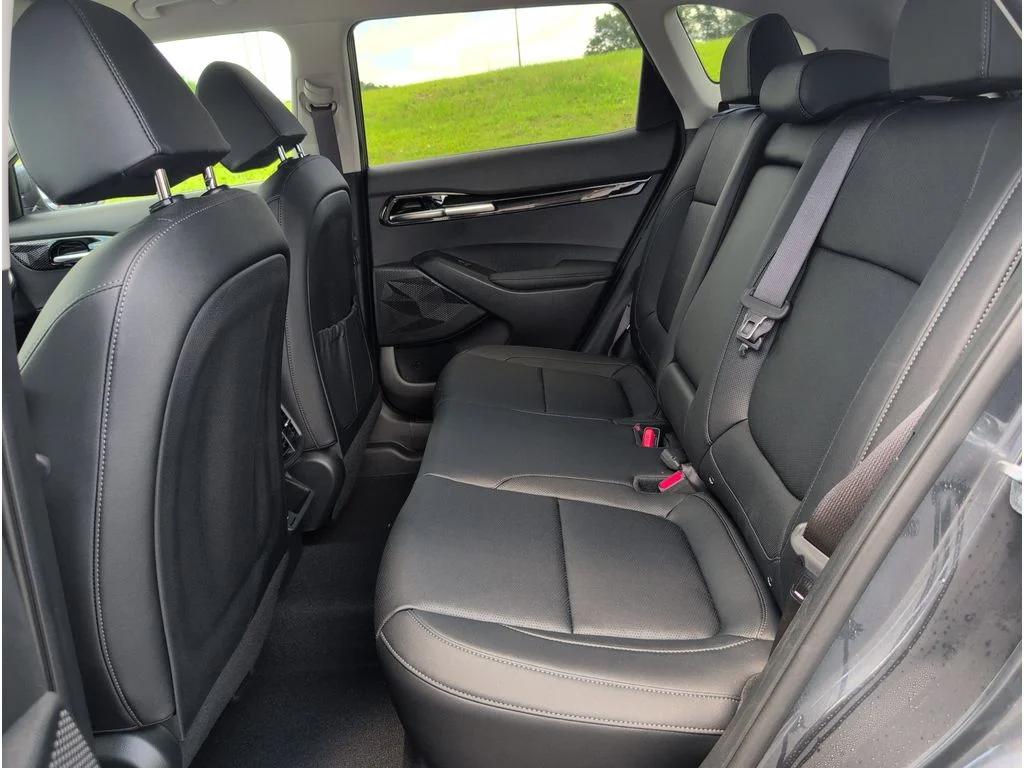 2025 Kia Seltos SX - Photo 29