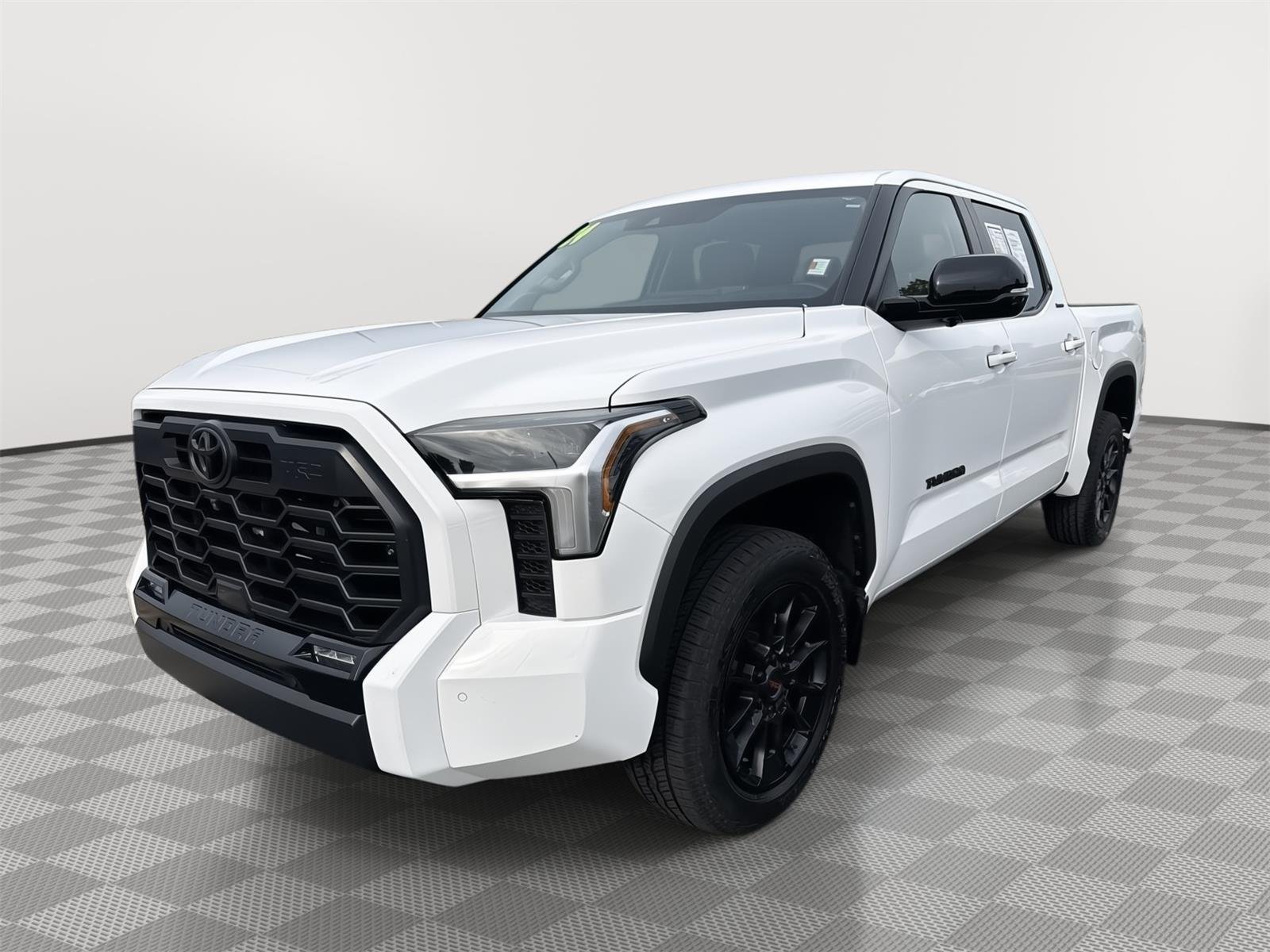 Used 2024 Ice Cap Toyota Limited image 9