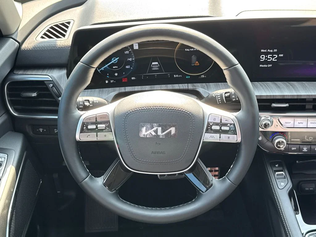 2025 Kia Telluride SX - Photo 25