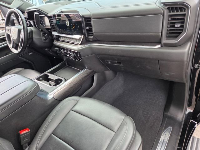 2025 Chevrolet Silverado 2500HD LTZ - Photo 16