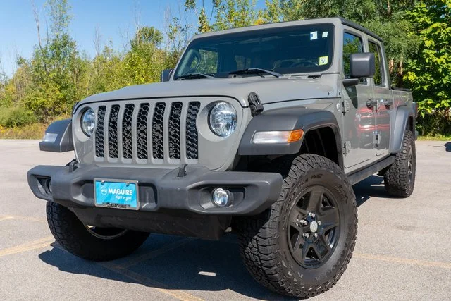 2020 Jeep Gladiator Sport