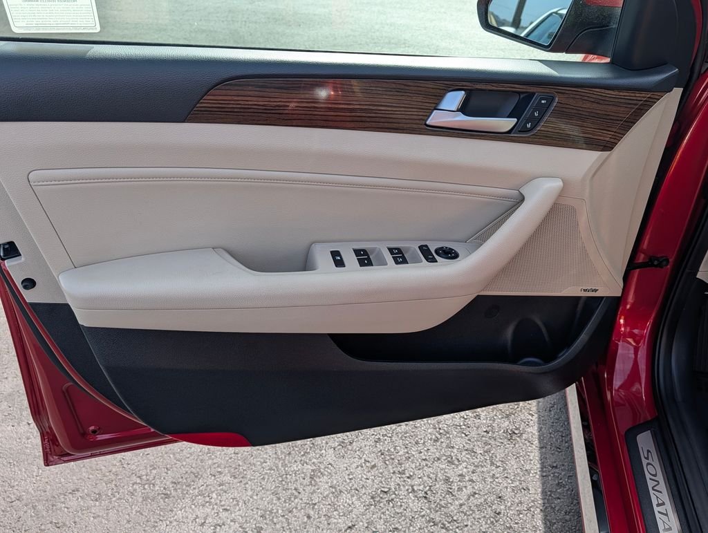 2017 Hyundai Sonata Limited - Photo 15