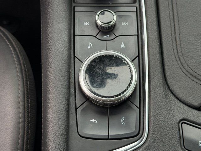 Used 2023 White Cadillac Premium Luxury image 36