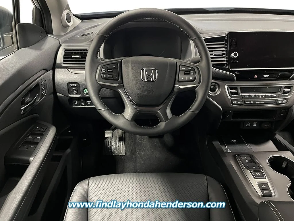 New 2026 Radiant Red Metallic II Honda RTL image 13