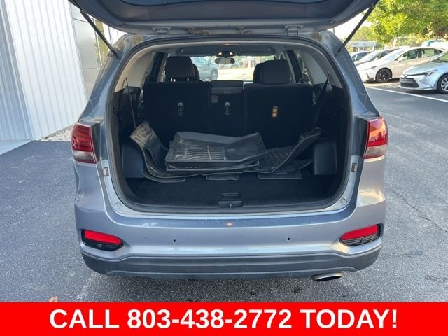 Used 2020 Silver Kia LX image 29