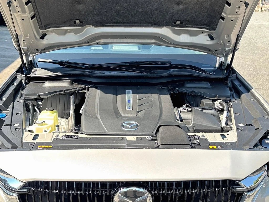 Certified Used 2024 Platinum Mazda Preferred image 33