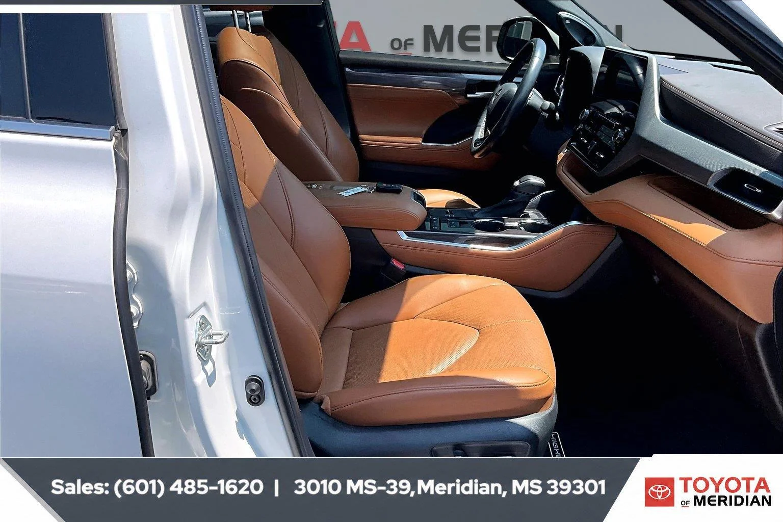Used 2022 Wind Chill Pearl Toyota Platinum image 6