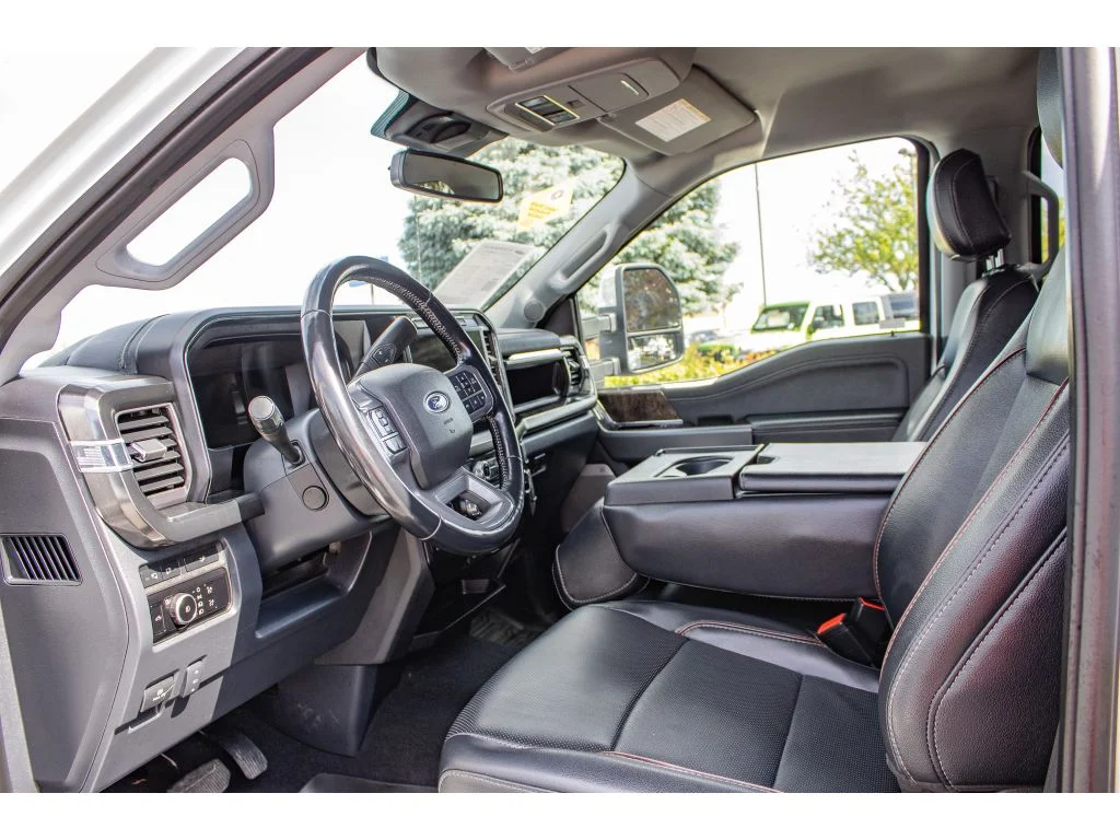 Used 2023 Oxford White Ford LARIAT image 30