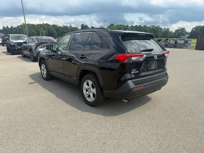 Used 2021 Black Toyota XLE image 15