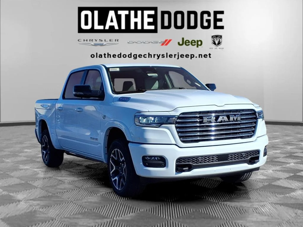 New 2026 Bright White Clear-Coat Exterior Paint RAM Laramie image 28