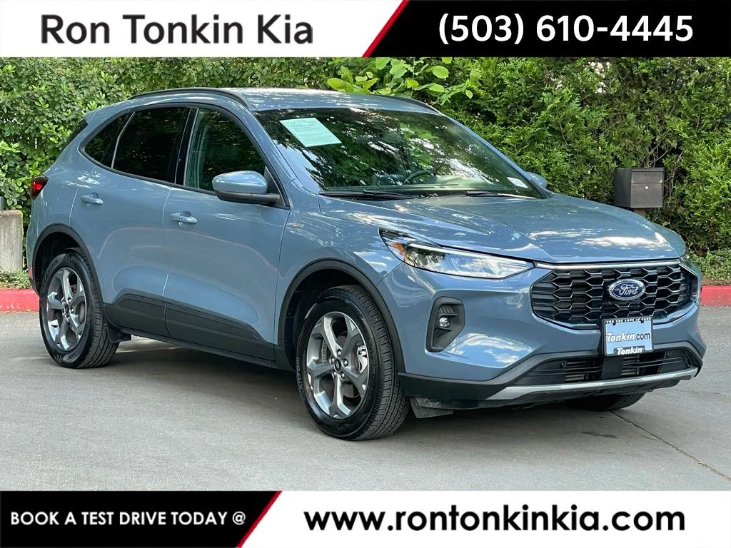 2025 Ford Escape ST-Line Select AWD 2.0L's photo