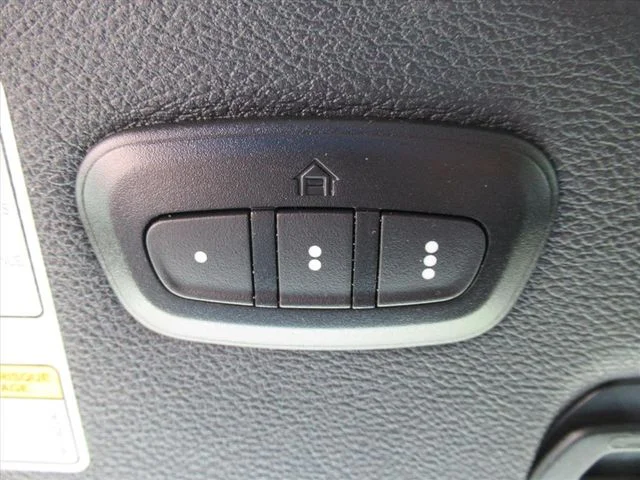 Used 2023 Gray Jeep Overland image 28