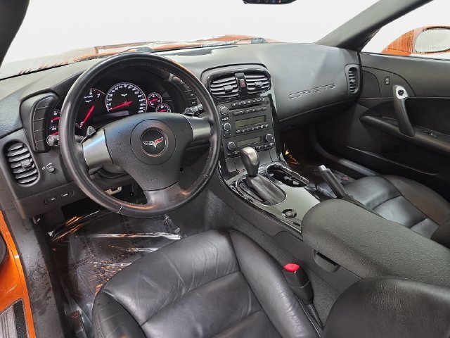Used 2008 Atomic Orange Metallic Chevrolet Base image 10