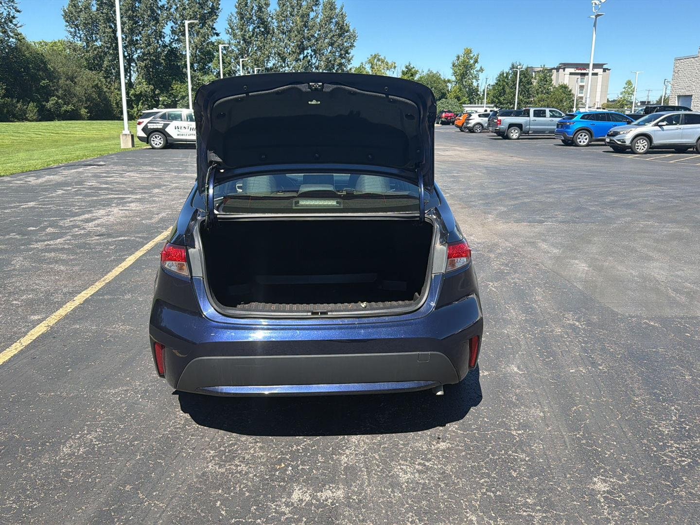 Used 2021 Blueprint Toyota LE image 13