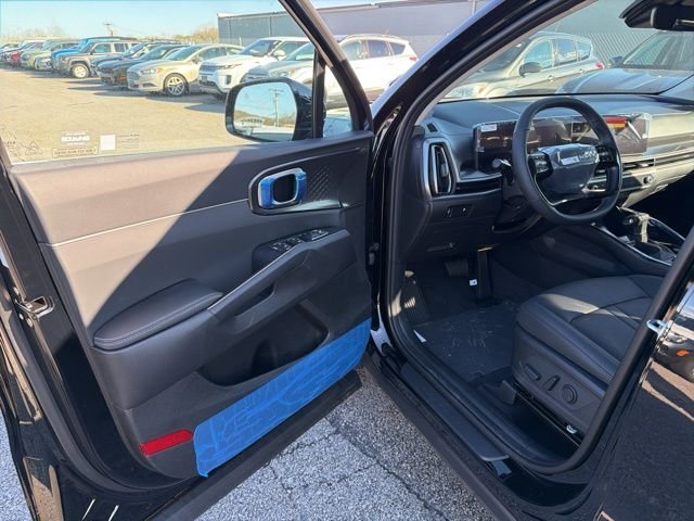New 2026 Ebony Black Kia S image 12