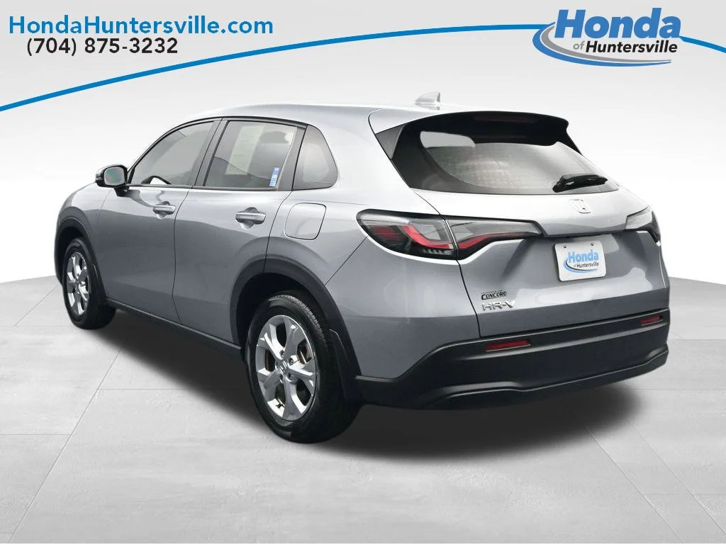 2025 Honda HR-V LX - Photo 6