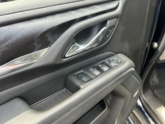 Used 2021 Blue GMC Denali image 33