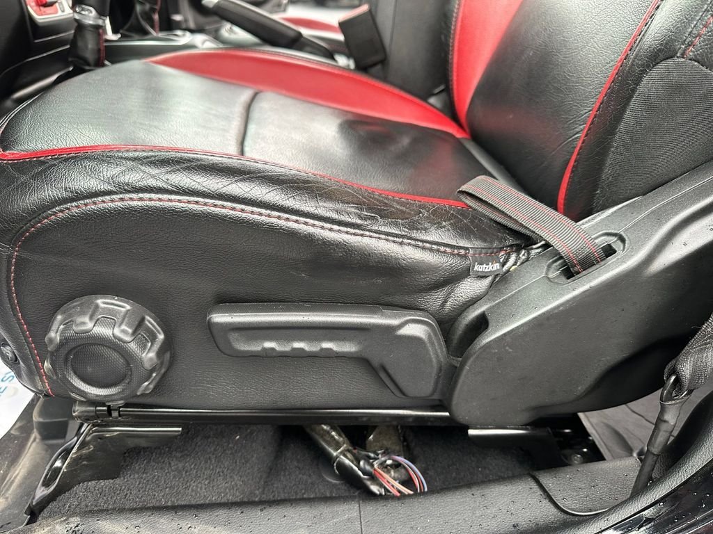 Used 2021 Black Jeep Unlimited Rubicon image 30
