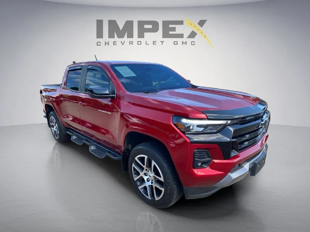 Used 2024 Radiant Red Tintcoat Chevrolet Z71 image 7