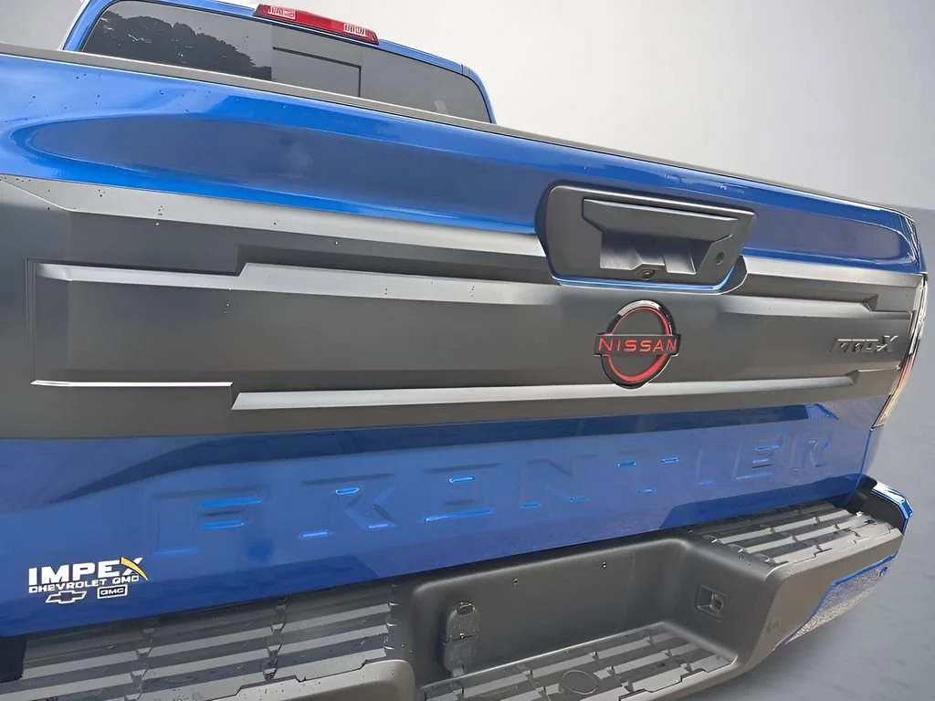 Used 2025 Blue Nissan PRO-X image 32