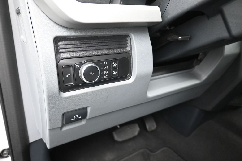 Used 2025 White Ford XLT image 13