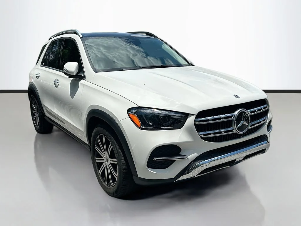 Certified Used 2024 Polar White Mercedes-Benz GLE 450 image 3
