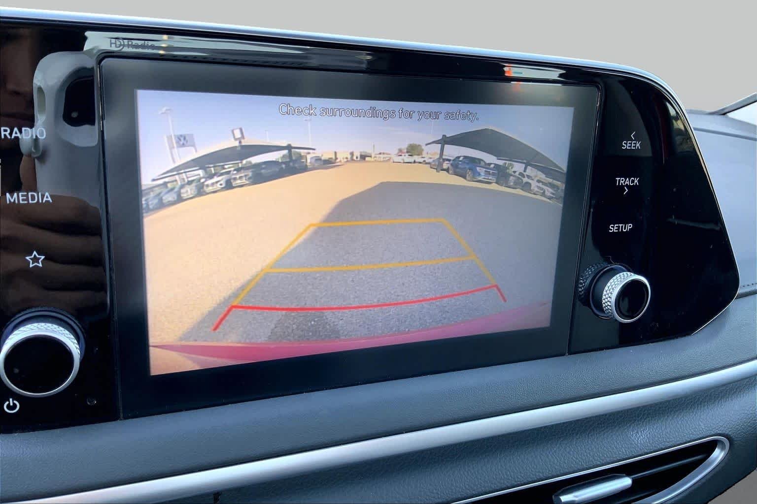 Used 2021 Calypso Red Hyundai SE image 26