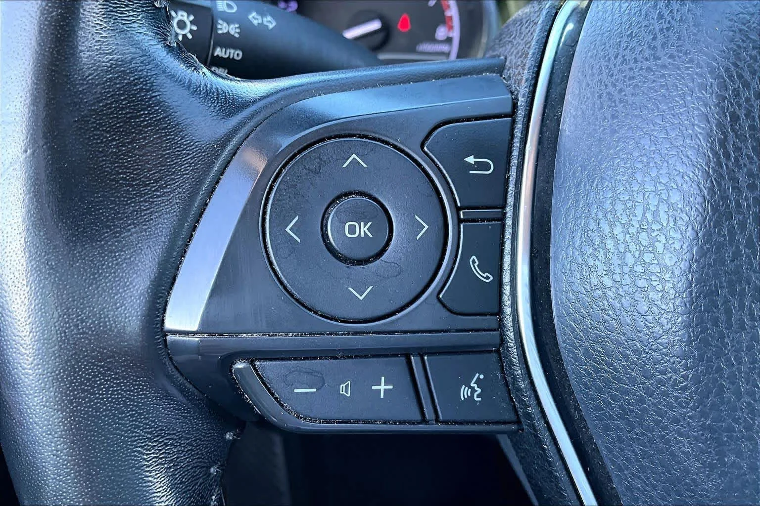 Used 2019 Galactic Aqua Mica Toyota SE image 20