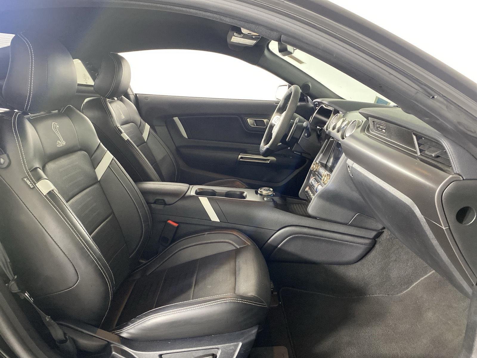 Used 2021 Shadow Black Ford  image 28