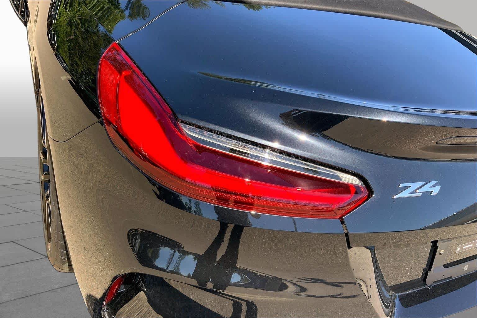 New 2026 Black Sapphire Metallic BMW Z4 30i image 14