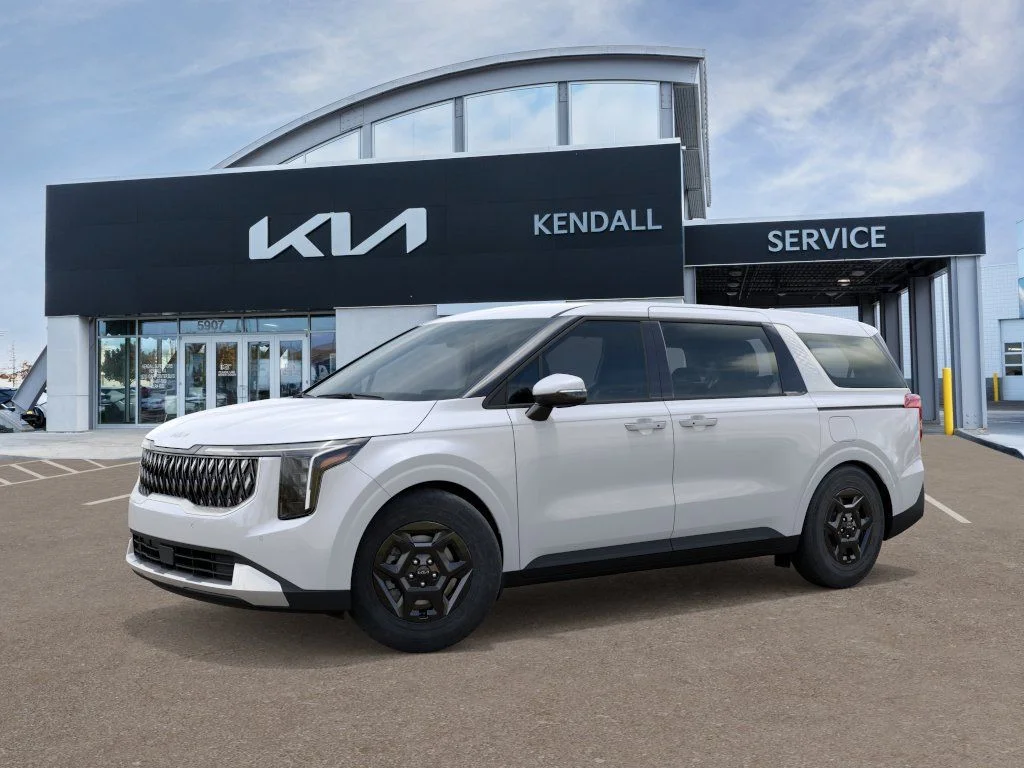New 2027 Snow White Pearl Kia LXS image 3