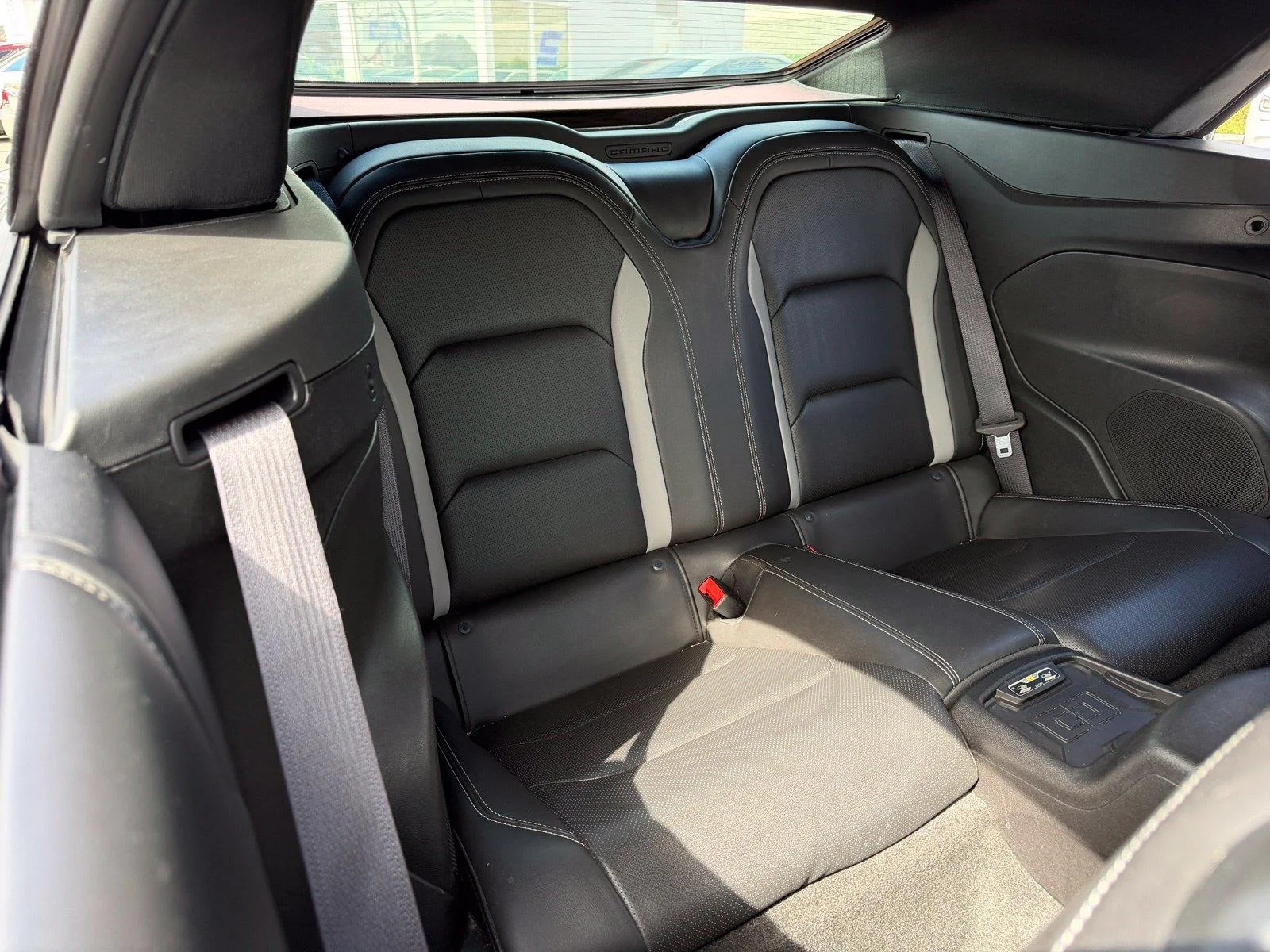 2016 Chevrolet Camaro 2LT - Photo 14