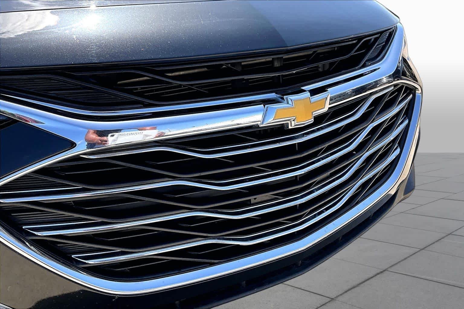 Used 2022 Mosaic Black Metallic Chevrolet LS image 30