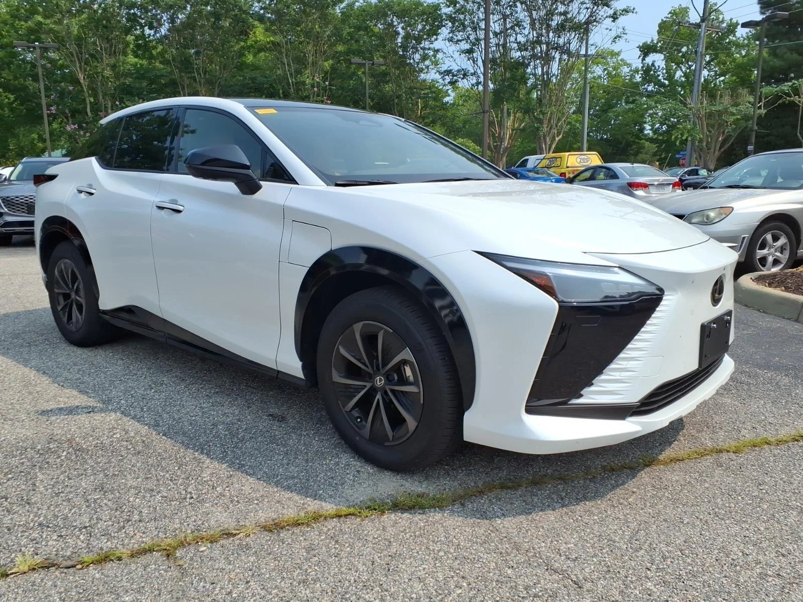 Used 2026 Oxygen White Lexus RZ 450e Premium image 4