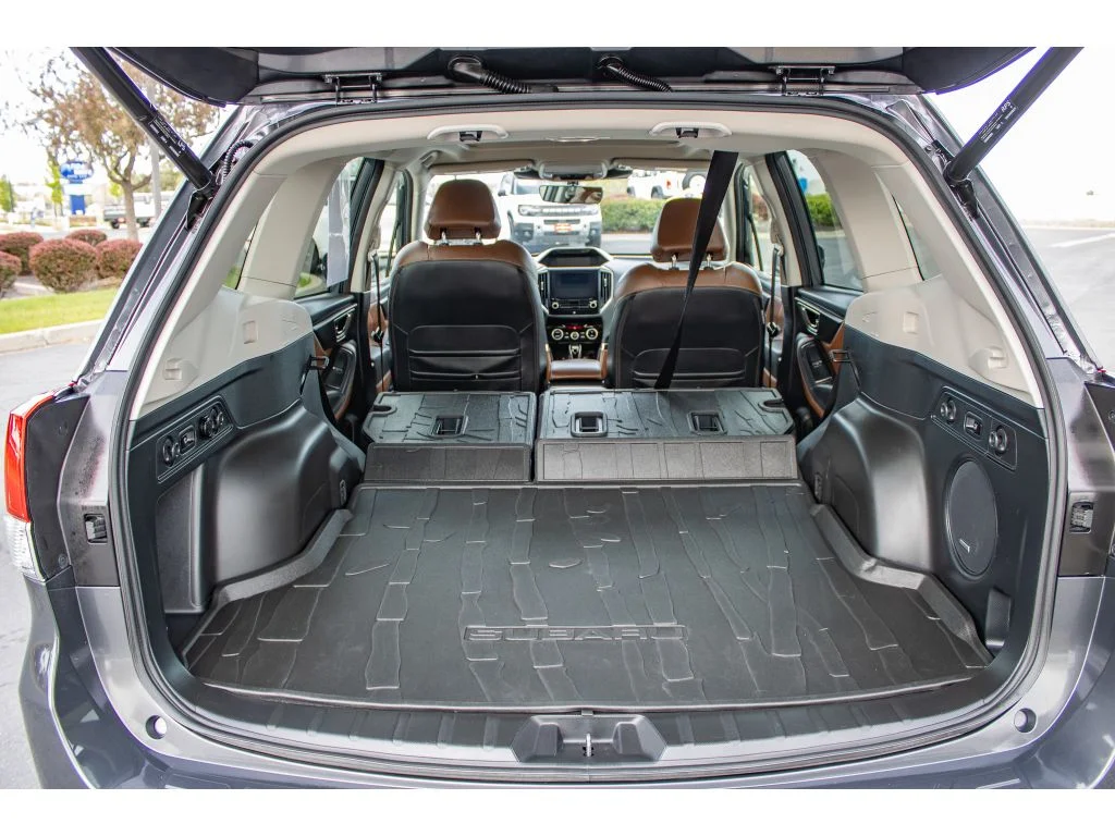 Used 2022 Magnetite Gray Metallic Subaru Touring image 13