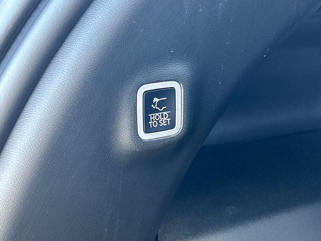 Used 2025 White Jeep Launch Edition image 12