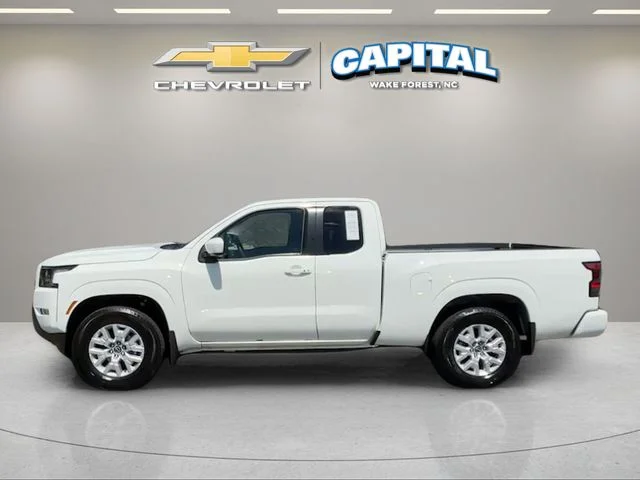 Used 2024 White Nissan SV image 2