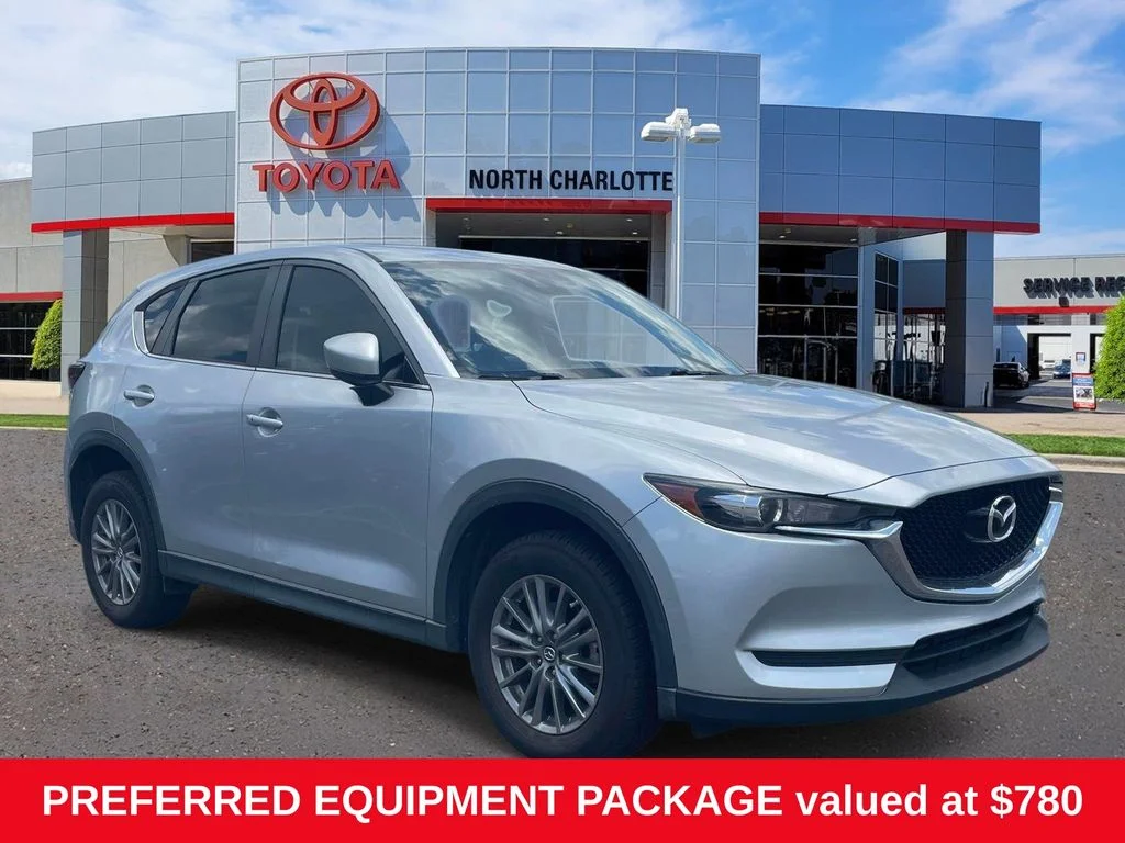 2017 Mazda CX-5 Touring auto's photo