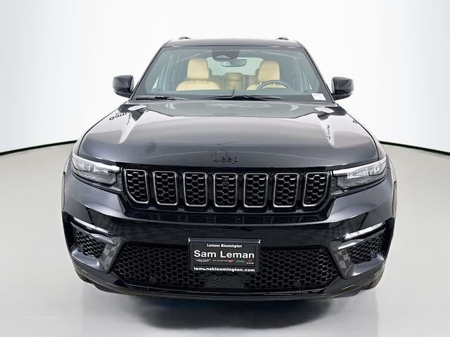 Used 2025 Black Jeep Summit image 2