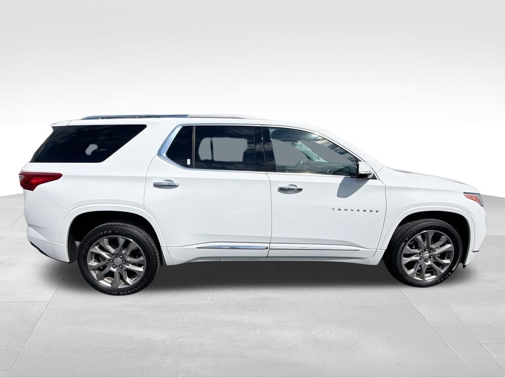 Used 2018 White Chevrolet Premier image 9