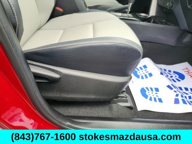 Used 2018 Red Toyota Limited image 24