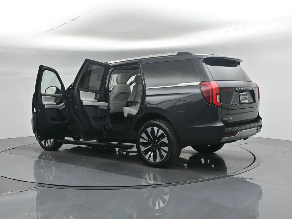 Certified Used 2025 Gray Ford Platinum image 41