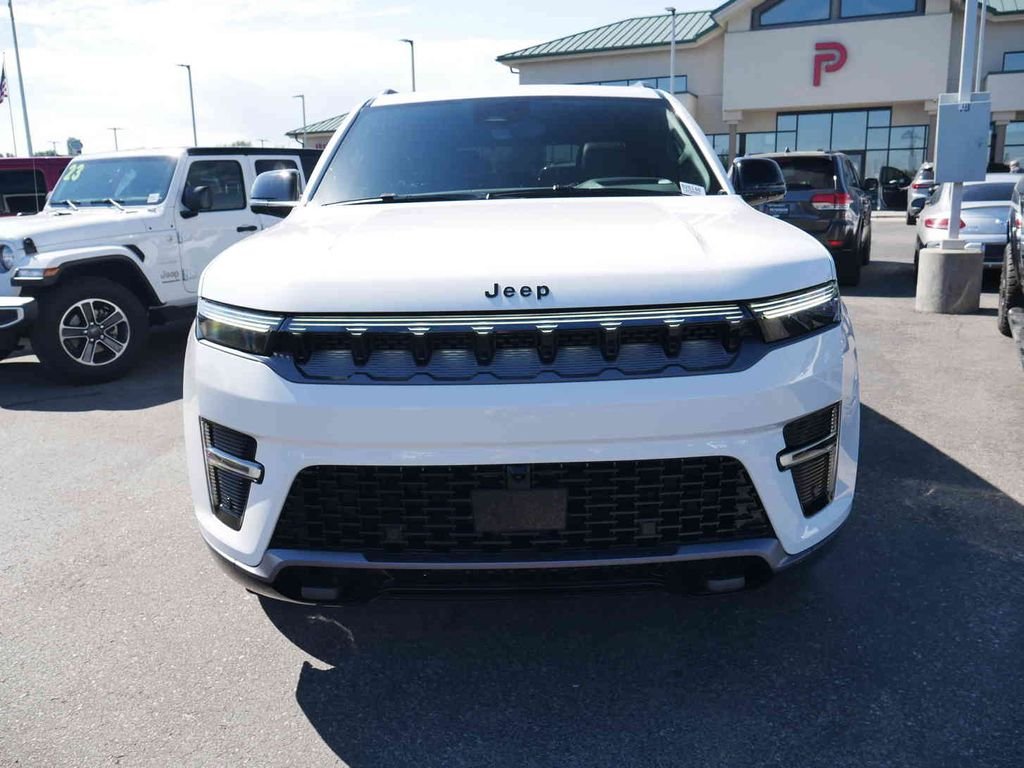 New 2026 Bright White Clear-Coat Exterior Paint Jeep Grand Wagoneer image 2