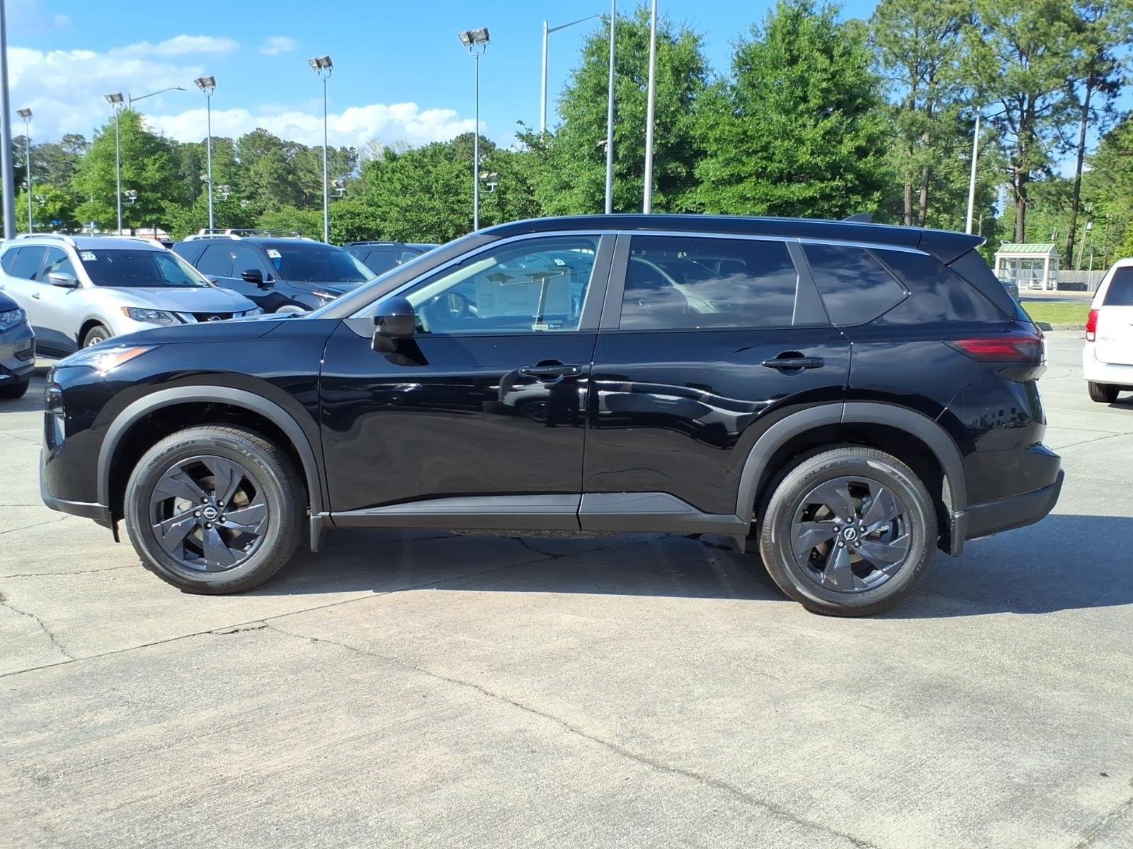 New 2026 Super Black Nissan SV image 3