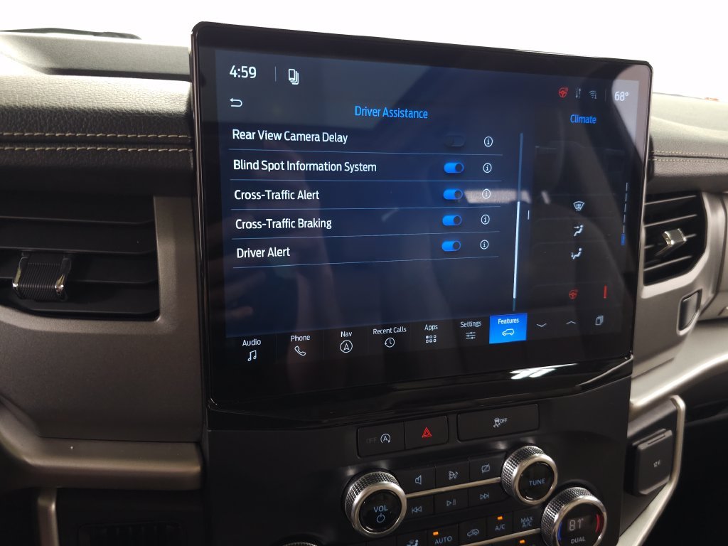 Used 2022 White Ford XLT image 27