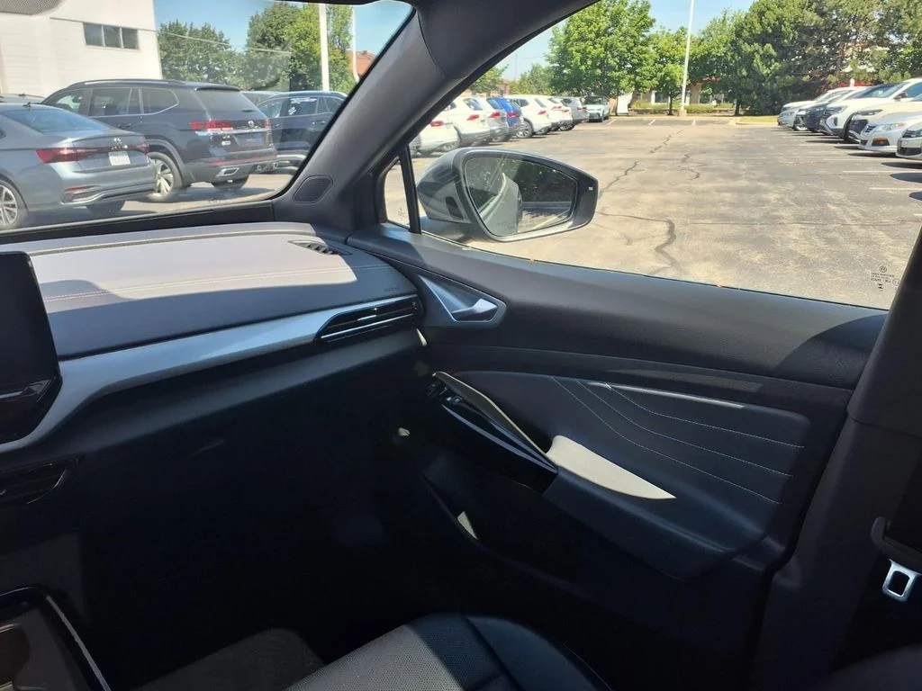 Certified Used 2023 Pure Gray w/Black Roof Volkswagen Pro S image 25